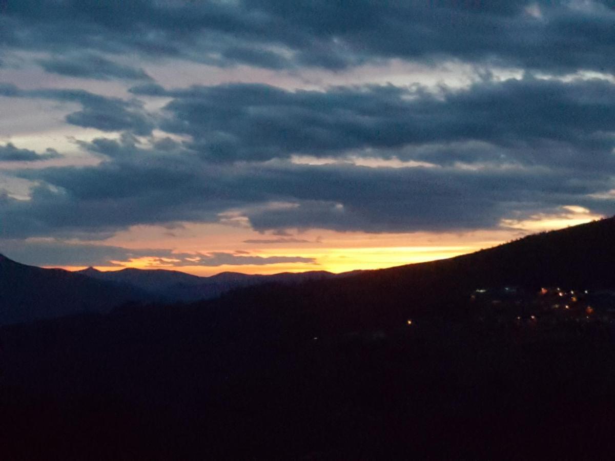 Chalet Por Do Sol Castro Daire Buitenkant foto